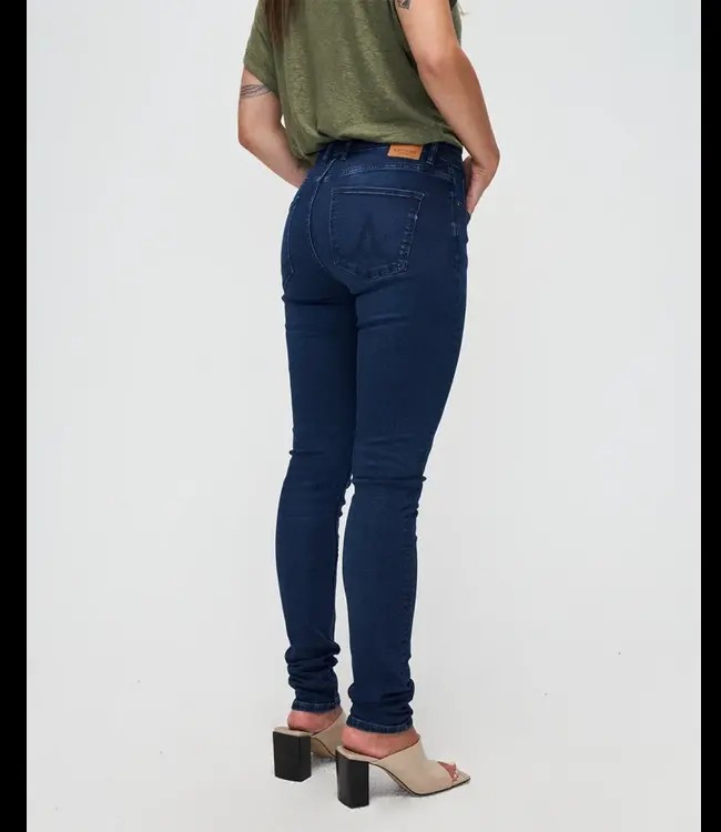 KUYICHI •• Carey skinny | True Blue from De Groene Knoop