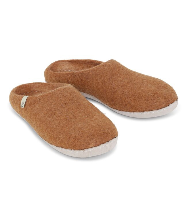 EGOS Copenhagen •• Slipper | Chestnut from De Groene Knoop