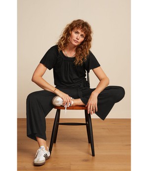 KING LOUIE •• Talia Jumpsuit Ecovero Classic | black from De Groene Knoop