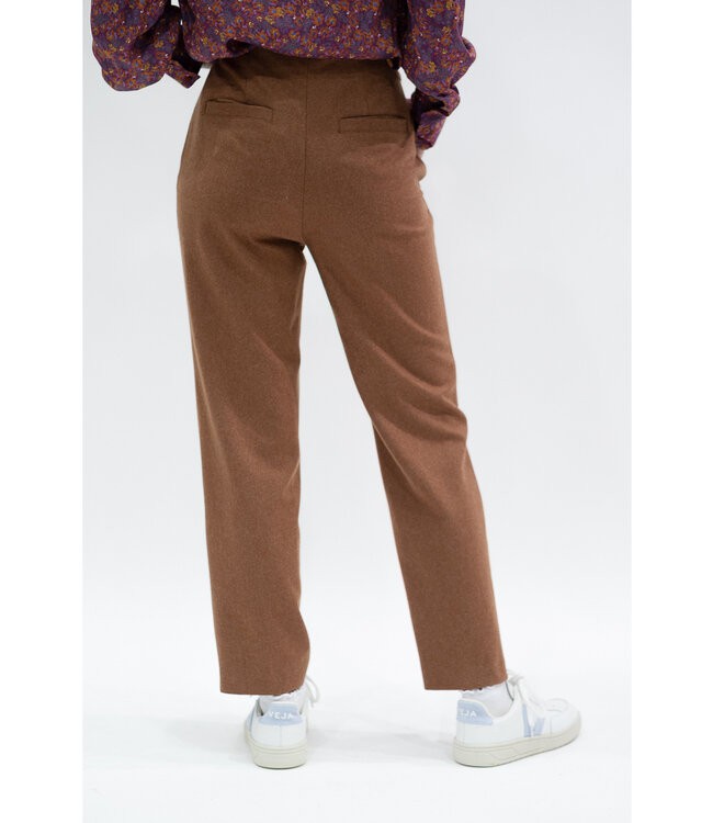 EKYOG •• Pantalon Flavius | camel from De Groene Knoop