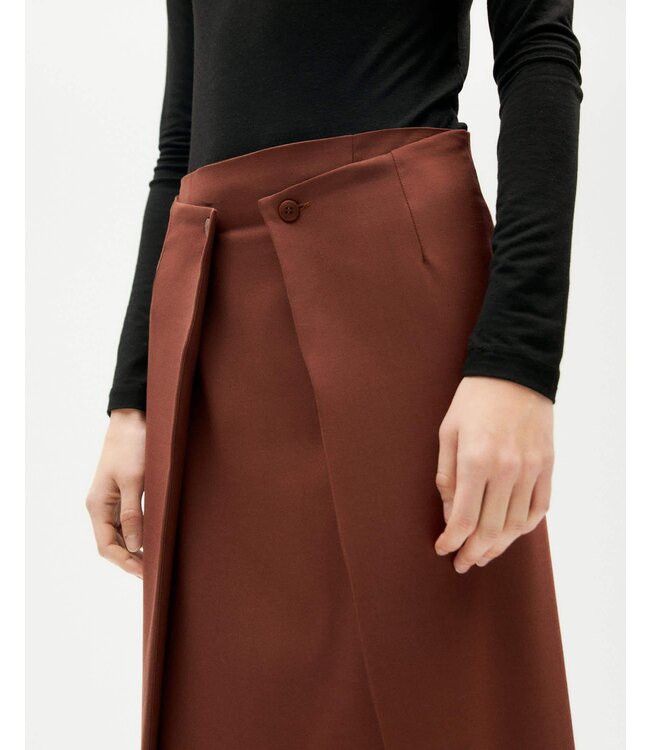 THINKING MU •• Marty Skirt | Coffee from De Groene Knoop