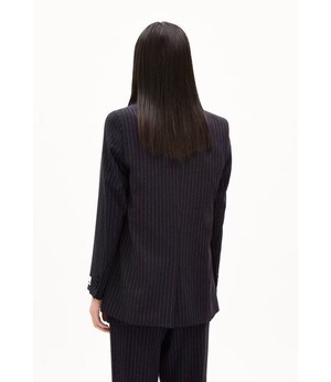 ARMEDANGELS •• Blazer MIKAALA PINSTRIPE | Night sky- white from De Groene Knoop