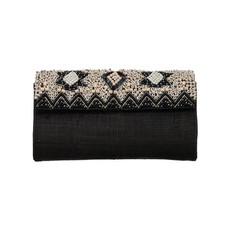 Dari Clutch Black via Disenyo