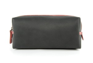 Medium Washbag from Elvis & Kresse