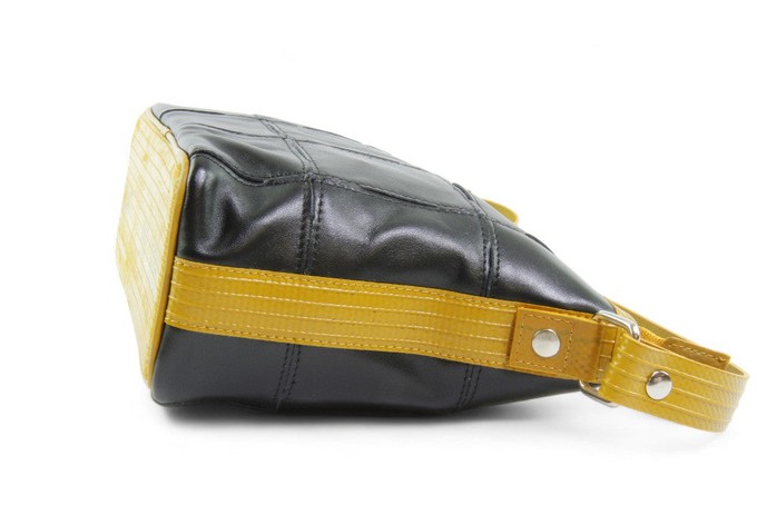 Leather Camera Bag from Elvis & Kresse