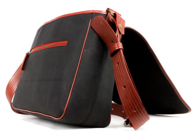 Messenger Bag from Elvis & Kresse