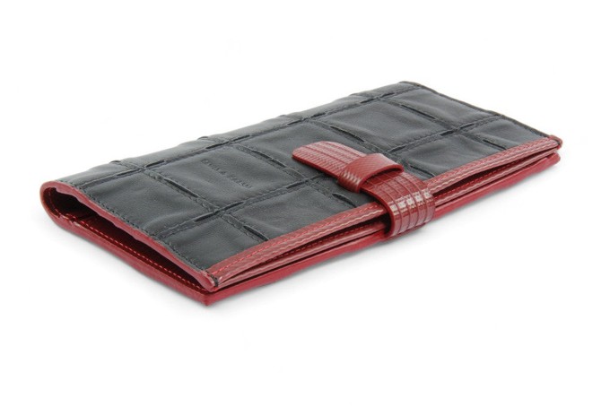 Leather Travel Wallet from Elvis & Kresse