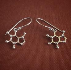 Zilveren oorbellen cafeïnemolecule via Fairy Positron