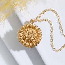 Gold filled halsketting met bronzen zonnebloem via Fairy Positron