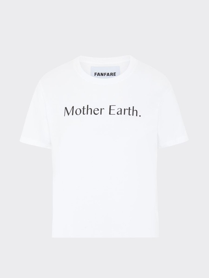 100% GOTs Certified Organic Cotton Mother Earth T-shirt from Fanfare Label