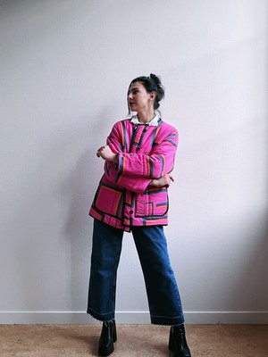 Our "MAGENTA  - OFF WHITE" Reversible Blanket Made Jacket - M from Fitolojio Workshop