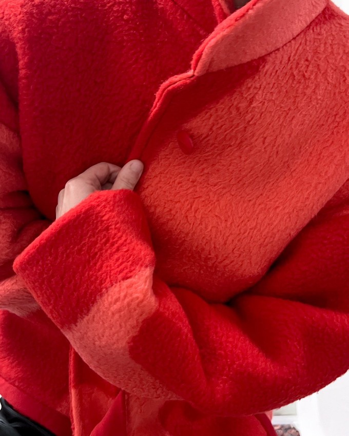 Our "RED WINTER ORCHID"  wool Blanket Made COAT - M (Fit S/M) from Fitolojio Workshop