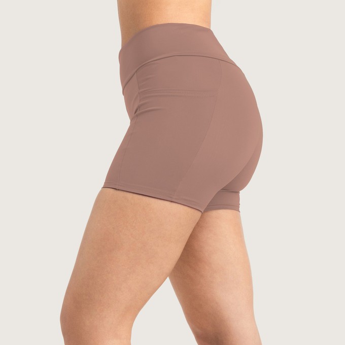 Recycling Running Shorts chai (brown) from Frija Omina