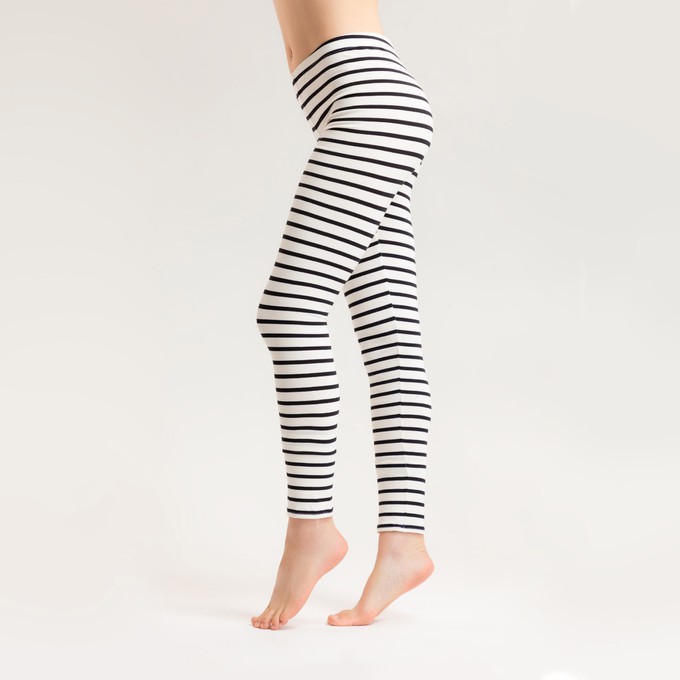 Bio Leggings, black/ white stripes from Frija Omina