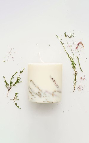 Candle Heather from Het Faire Oosten