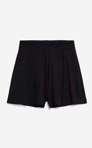 Shorts Aarezu from Het Faire Oosten