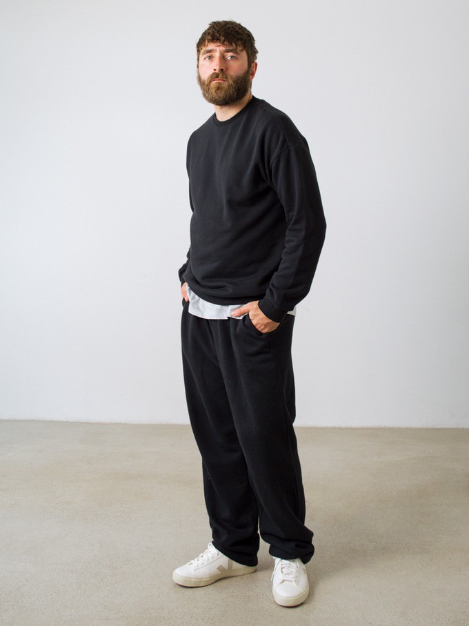 Wide Jogger Men from Honest Basics