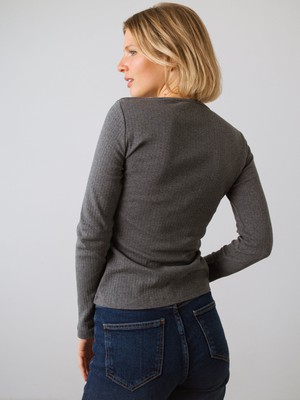 Geribde longsleeve from Honest Basics