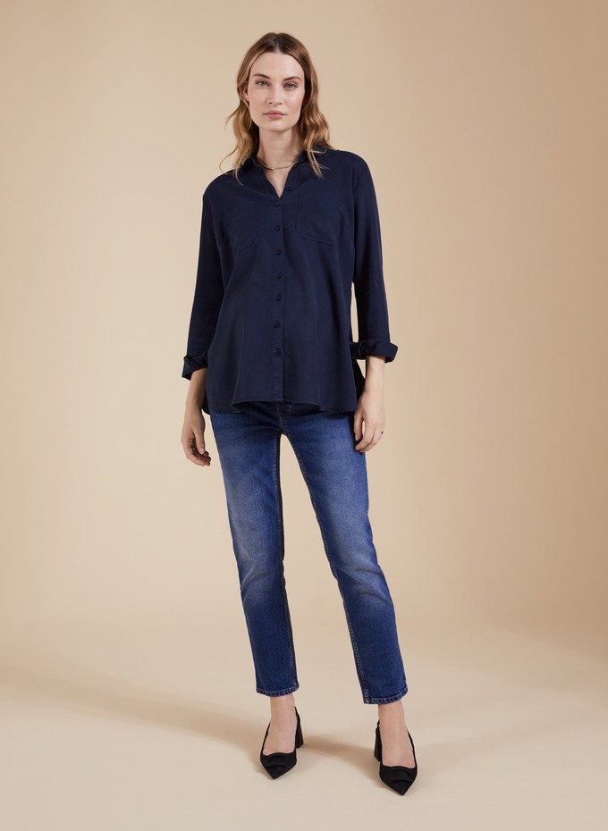 Raffa Chambray Maternity Shirt with Tencel™ from Isabella Oliver