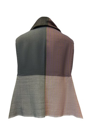 NEW! JULAHAS+ Light Wool Cape Fusion Dusty Pink from JULAHAS