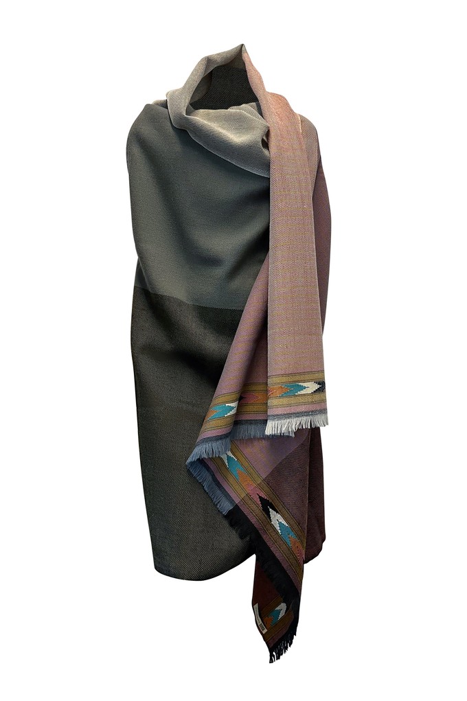 NEW! JULAHAS+ Light Wool Cape Fusion Dusty Pink from JULAHAS