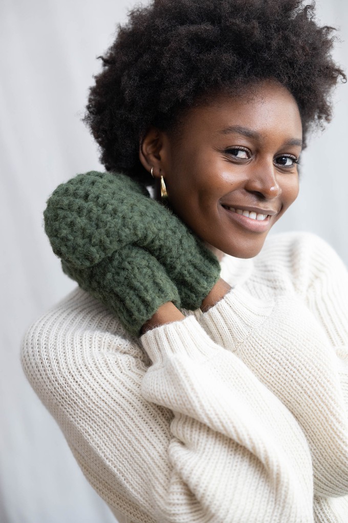 Baby Alpaca Mitten Gloves Cusco Olive from Jyoti - Fair Works