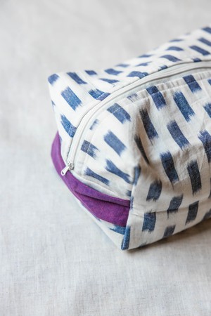 Cotton Toiletry Bag Phavvaara Ikat White from Jyoti - Fair Works