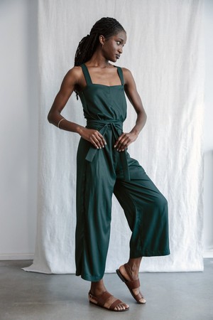 Modal jumpsuit Suvan forest green from Jyoti - Fair Works