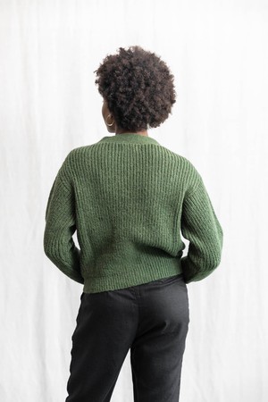 Baby alpaca knit cardigan Arequipa Olive from Jyoti - Fair Works