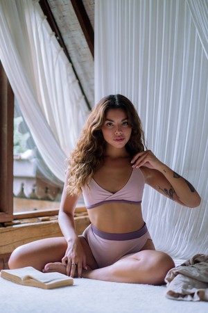 KEPA TOP | Reversible Plum & Blush from Kaly Ora