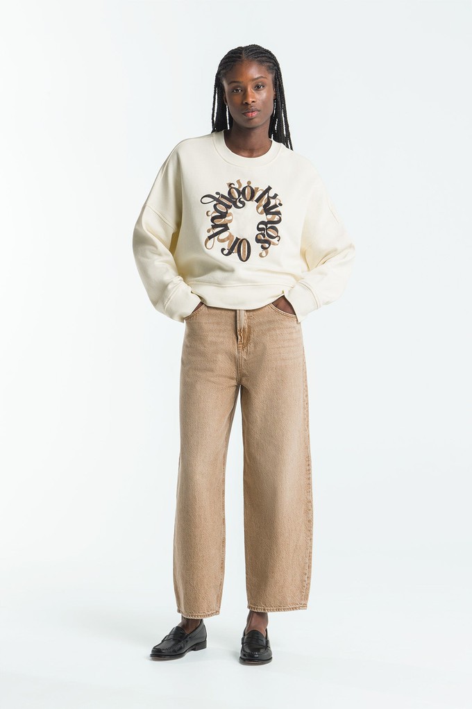 LEILA CROPPED | JIM DARK BEIGE from Kings of Indigo