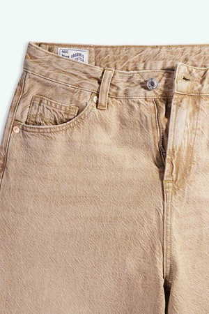 LEILA CROPPED | JIM DARK BEIGE from Kings of Indigo