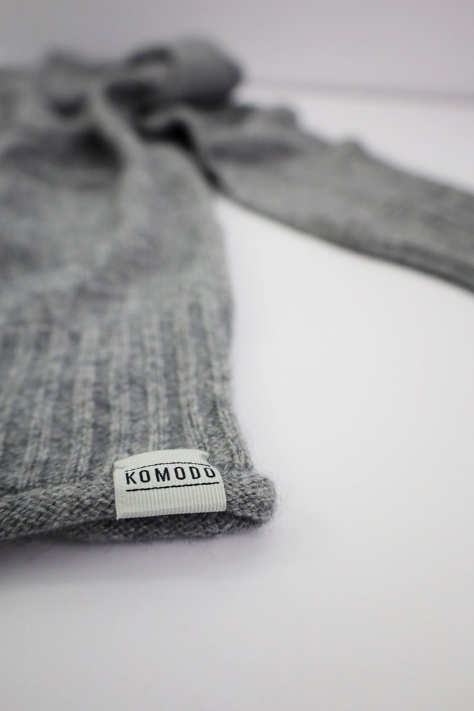 BINKY Cashmere Cardigan - Grey from KOMODO