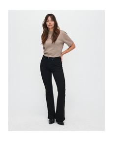 Lisette flare jeans forever black via Kuyichi