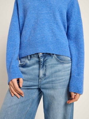 V-neck sweater from LANIUS