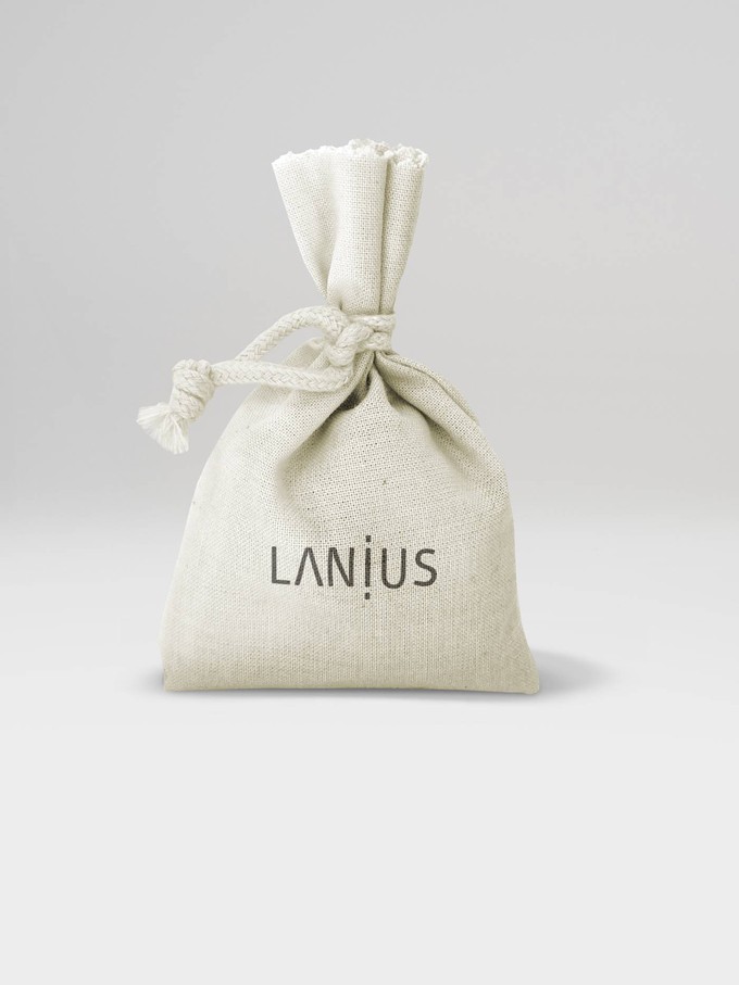 Organic lavender scented sachet from LANIUS