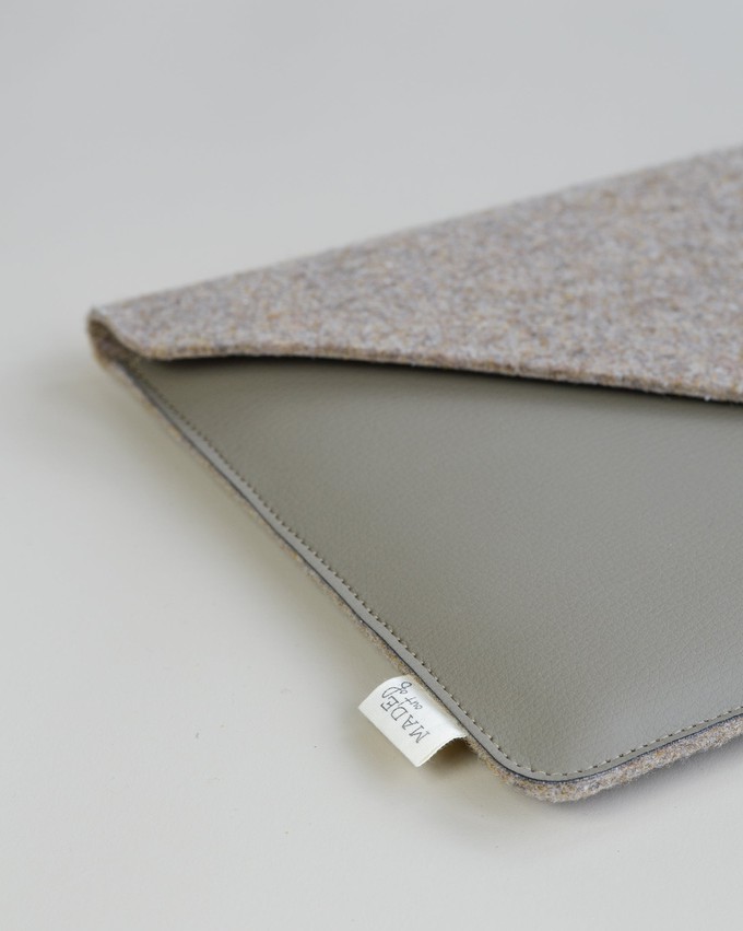 Laptophoes MARO - Taupe Combi from MADE out of