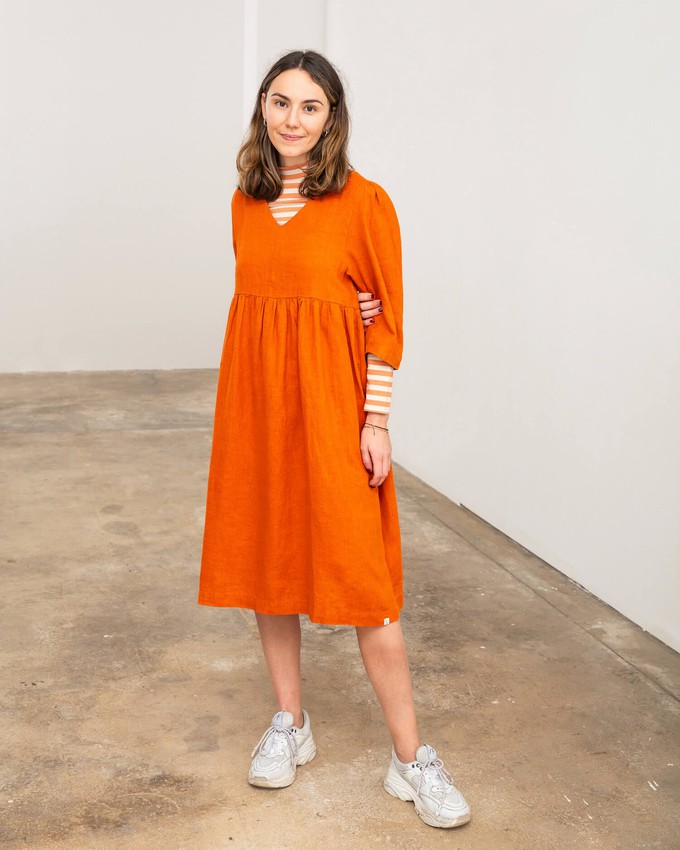 Elegant Midi Dress squash from Matona