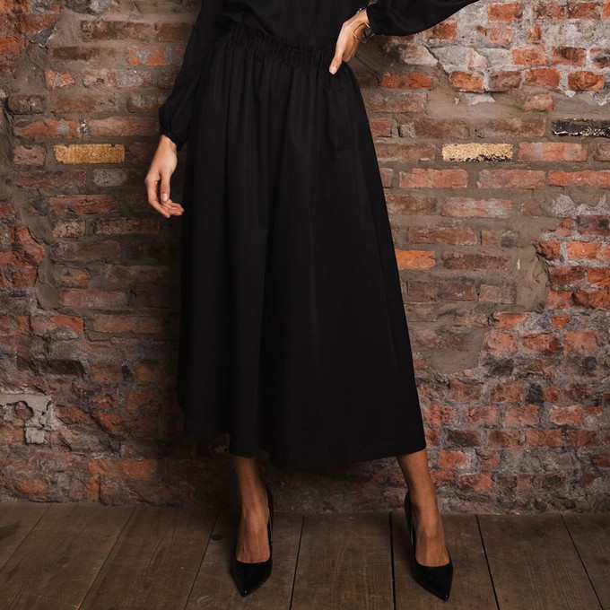 Sage midi skirt Black tencel from Mon Col Anvers