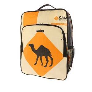 Laptop rugtas 15.6 inch van gerecyclede cementzakken - Trong kameel from MoreThanHip
