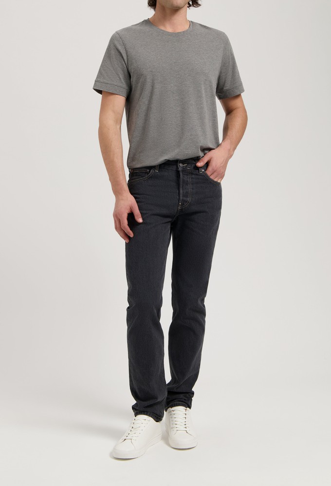 John Mid Straight - Medium Black from Mud Jeans