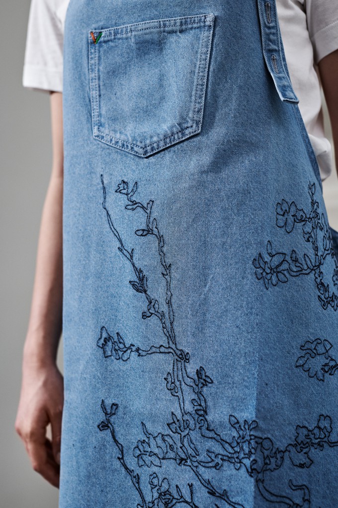 Van Apron - Blossom Blue from Mud Jeans