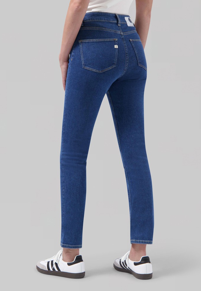 Regular Swan - Stone Indigo from Mud Jeans