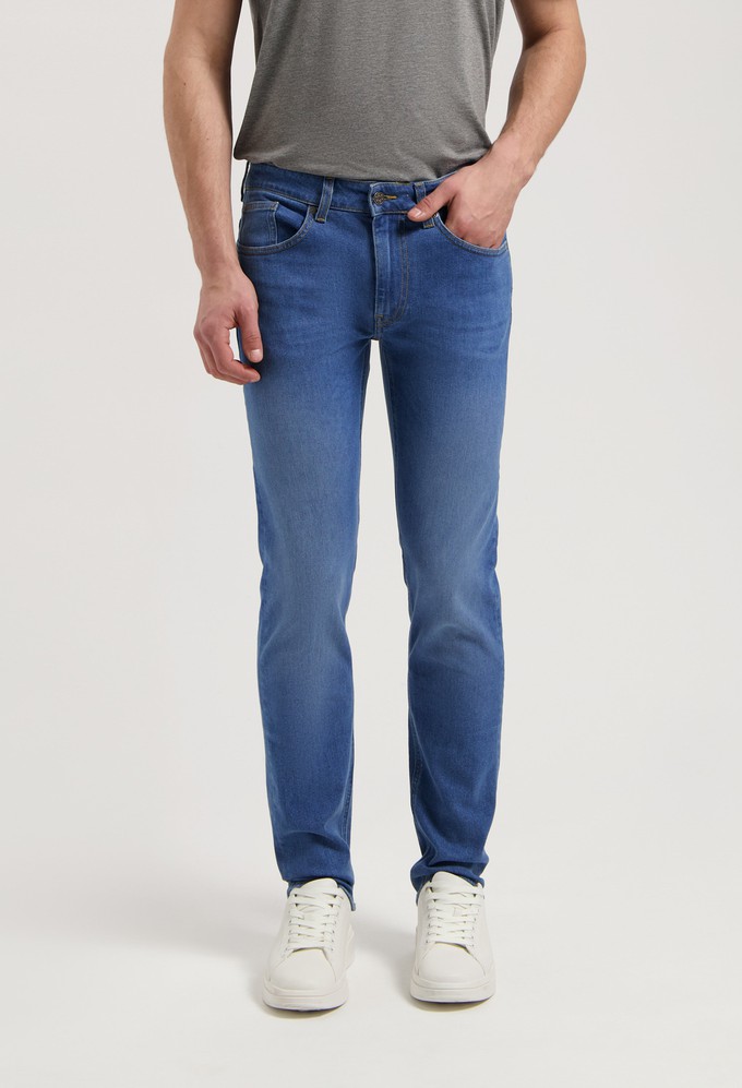 Dunn Low Tapered - Pure Blue from Mud Jeans