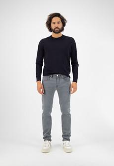 Dunn Low Tapered - 03 Grey via Mud Jeans