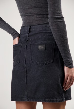 Audry Mini Skirt - BlackDip from Mud Jeans