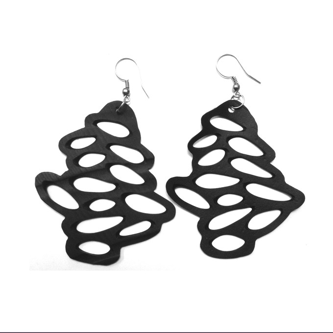 Pebble Recycled Rubber Earrings from Paguro Upcycle