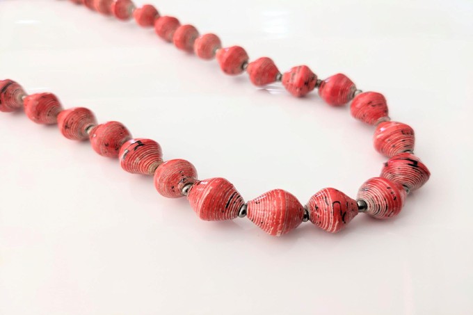 Short necklace with paper beads "Banda" - Also suitable for children from PEARLS OF AFRICA