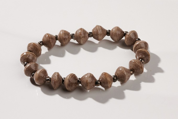 Paper bead bracelet "Africa 1 Row" from PEARLS OF AFRICA