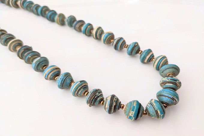 Short necklace with paper beads "Banda" - Also suitable for children from PEARLS OF AFRICA